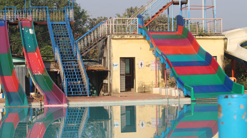 farm house in pune with best slides